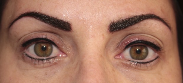 Brunette Permanent Eyeliner and Brows after